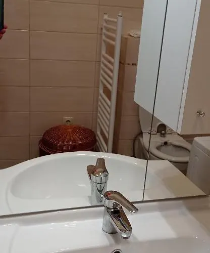 Western Apartament *